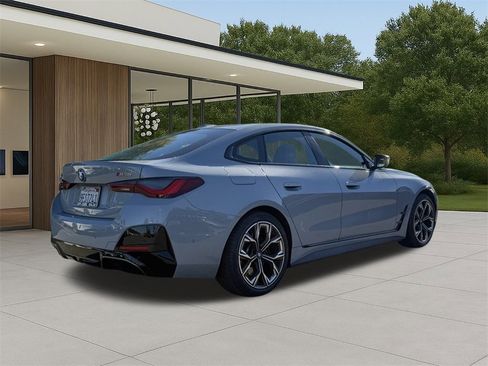 Certified 2023 BMW i4 M50 w/ Premium Package image 7