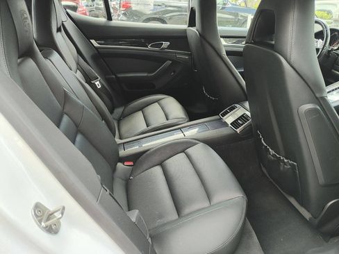 Used 2013 Porsche Panamera image 48