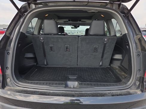 Used 2019 Honda Pilot Elite image 6
