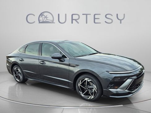 New 2026 Hyundai Sonata SEL FWD image 7