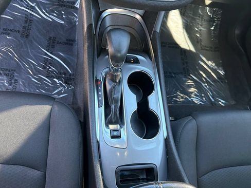Used 2024 Chevrolet Malibu LT FWD image 22