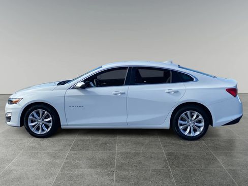 Used 2023 Chevrolet Malibu LT image 2