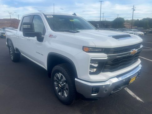 New 2026 Chevrolet Silverado 2500 LT w/ All Star Edition image 3