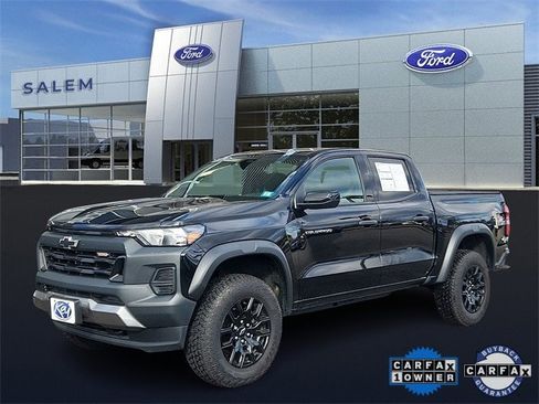 Used 2024 Chevrolet Colorado Trail Boss w/ Advanced Trailering Package image 6