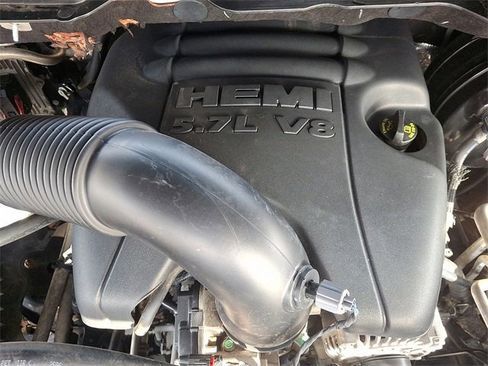 Used 2017 RAM 1500 Big Horn image 28