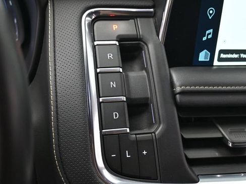 Used 2024 Chevrolet Tahoe Premier image 23