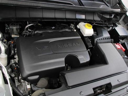 Certified 2024 Nissan Pathfinder Platinum AWD/4WD image 37