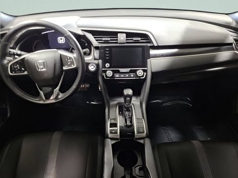 Used 2020 Honda Civic Sport image 2