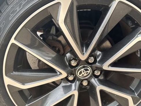 Used 2019 Toyota Corolla XSE image 47