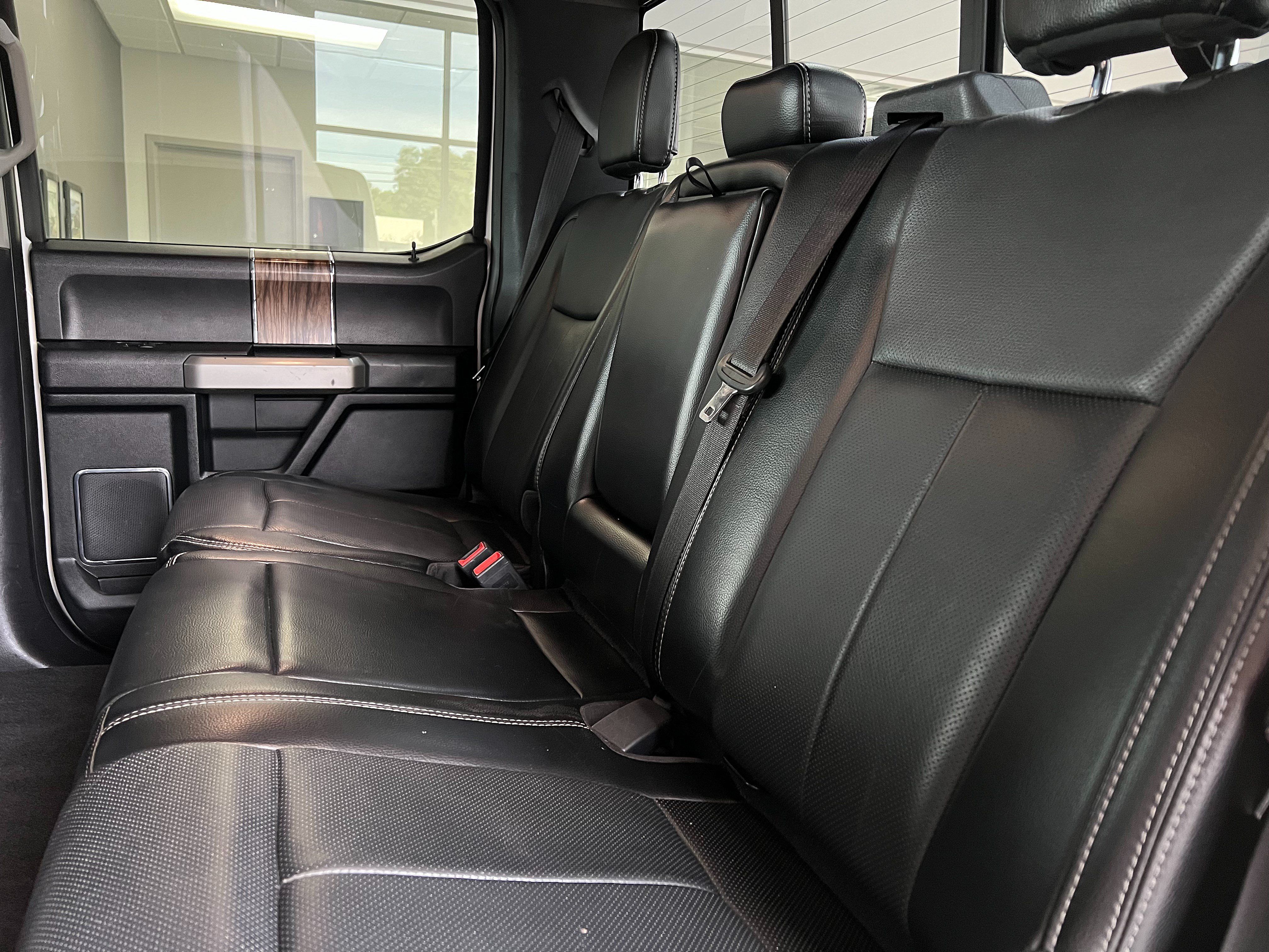 Used 2018 Ford F150 Lariat w/ Equipment Group 502A Luxury AWD/4WD image 24