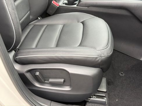 New 2025 MAZDA CX-5 AWD 2.5 S w/ Preferred Package image 11