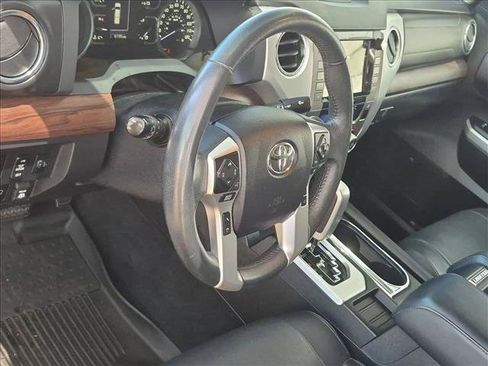 Used 2021 Toyota Tundra Limited w/ Limited Premium Package AWD/4WD image 9