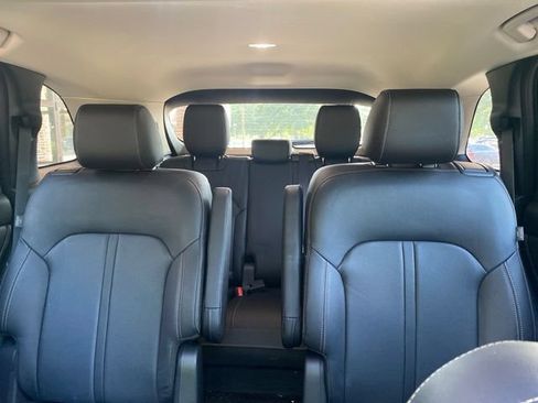 Used 2024 MAZDA CX-90 3.3 Turbo w/ Preferred Plus AWD/4WD image 14