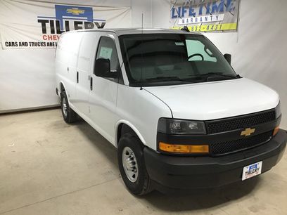 New 2025 Chevrolet Express 2500
