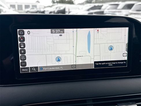 Used 2021 Hyundai Palisade Calligraphy image 14