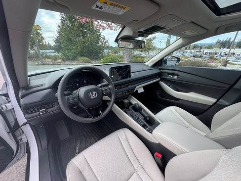 Certified 2026 Honda Accord SE image 6