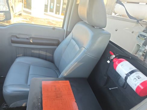 Used 2012 Ford F450 XL image 22