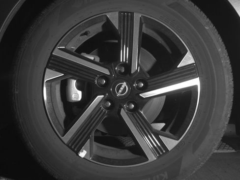 Used 2025 Nissan Sentra SV FWD image 12