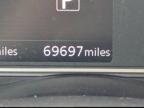 Used 2019 Nissan Kicks SV image 27