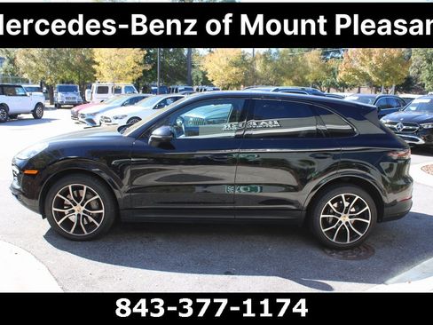 Used 2021 Porsche Cayenne S image 13