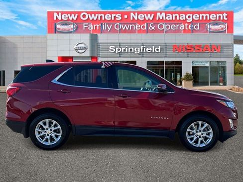 Used 2018 Chevrolet Equinox LT FWD image 4