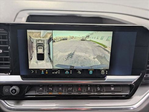 Certified 2023 Chevrolet Silverado 1500 High Country w/ Technology Package image 14