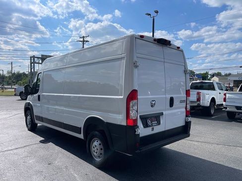 Used 2023 RAM ProMaster 2500 image 5