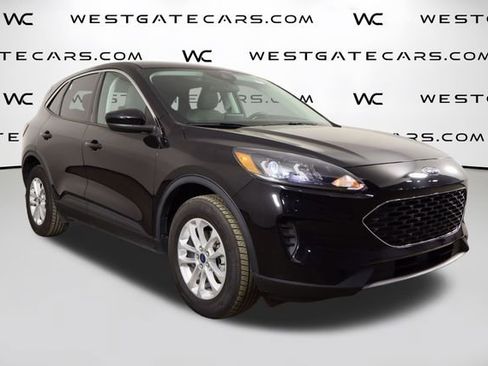 Used 2021 Ford Escape SE image 40