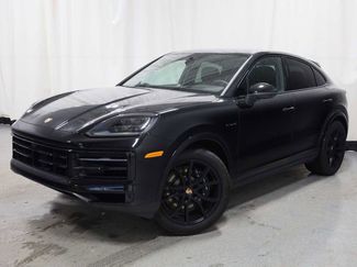 New 2026 Porsche Cayenne E-Hybrid video 1