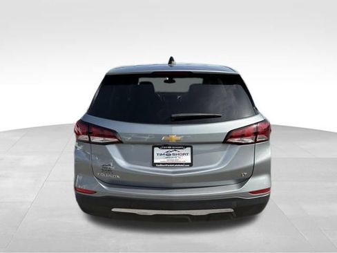 Used 2024 Chevrolet Equinox LT w/ Driver Convenience Package FWD image 10