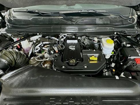 Used 2025 RAM 2500 Tradesman AWD/4WD image 27