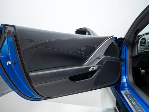 Used 2014 Chevrolet Corvette Stingray Coupe w/ 2LT Preferred Equipment Group image 36