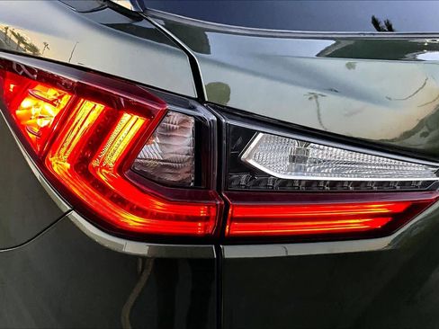 Used 2021 Lexus RX 350 FWD w/ Premium Package image 28