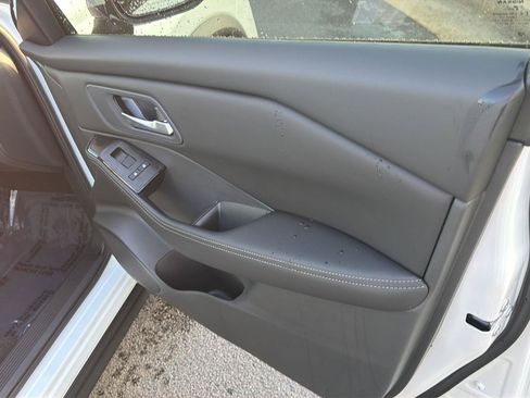 New 2026 Nissan Rogue SV w/ Cold Weather Package FWD image 14