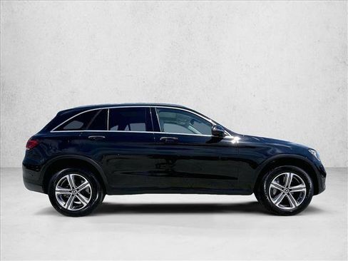 Certified 2022 Mercedes-Benz GLC 300 image 5