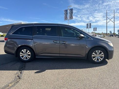 Used 2016 Honda Odyssey EX-L image 2