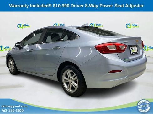 Used 2017 Chevrolet Cruze LT w/ Convenience Package FWD image 8