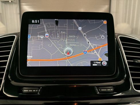 Used 2018 Mercedes-Benz GLE 350 image 19