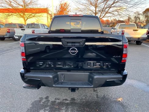 New 2026 Nissan Frontier SV image 5