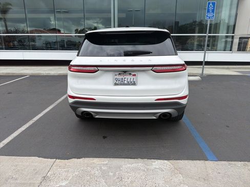 Used 2023 Lincoln Corsair Standard w/ Equipment Group 101A image 5