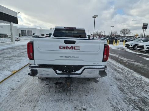 Used 2022 GMC Sierra 2500 SLT image 8
