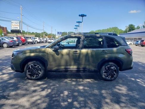 New 2026 Subaru Forester Premium AWD/4WD image 7