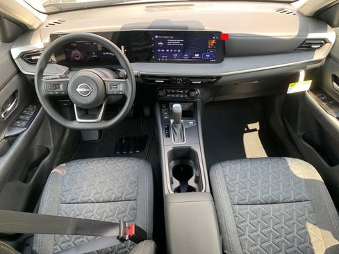 New 2026 Nissan Kicks SV w/ Cold Weather Package FWD image 13