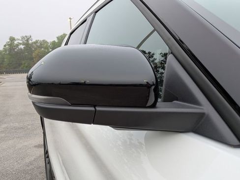 New 2026 Ford Explorer ST-Line w/ ST-Line Street Pack image 12