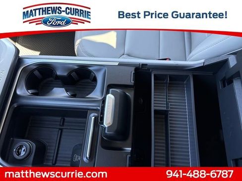 New 2026 Ford Expedition Active image 22