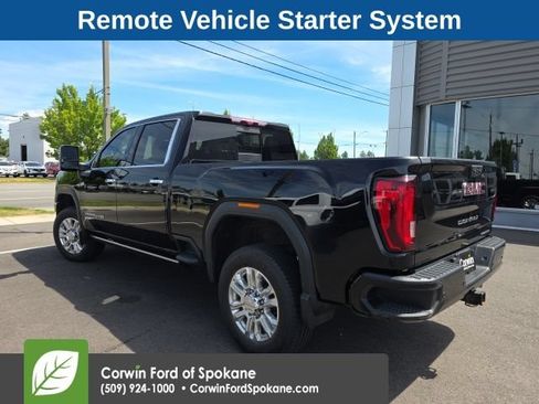 Used 2021 GMC Sierra 3500 Denali w/ Denali Ultimate Package AWD/4WD image 8