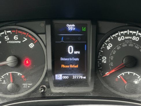 Used 2023 Toyota Tacoma SR RWD image 21