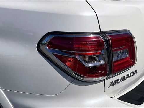 Used 2020 Nissan Armada Platinum w/ Captain's Chairs Package image 19