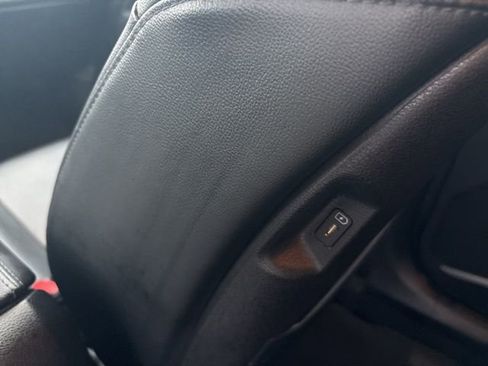 Used 2023 Kia Sportage EX image 32