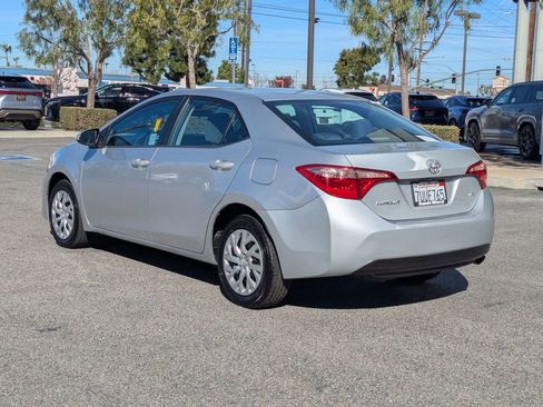 Used 2017 Toyota Corolla LE image 16
